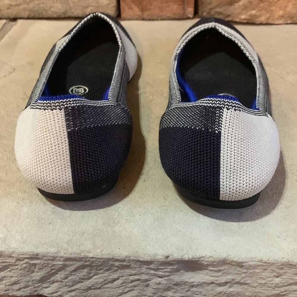 Rothy’s sz 8 black and grey patterned loafers - Picture 5 of 9